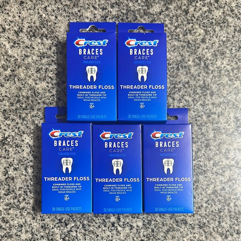 Crest Braces Care NWT